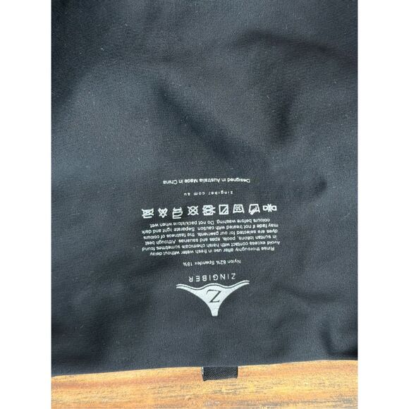 Zingiber Women's One Sided Halter Top & Bikini Bottom 2Pc Set Black Size 10 NWOT - Picture 7 of 7